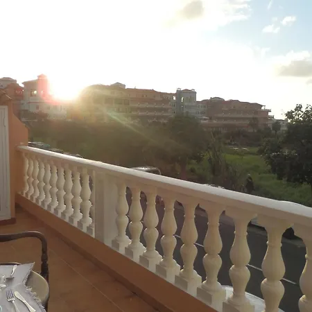 With 3 Bedrooms In Puerto De La Cruz, With Wonderful Sea Vie Appartement